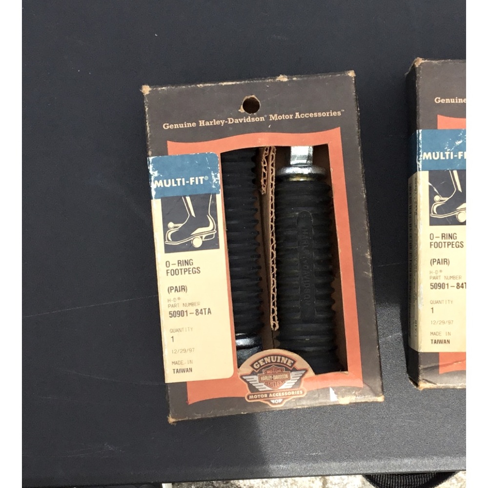 Motorcycle pegs